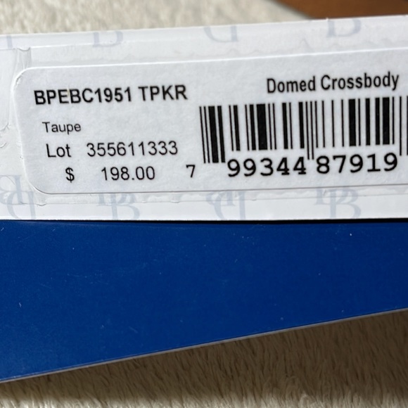 NWT Domed Crossbody Elephant Grey Crossbody Bag. - Picture 8 of 8